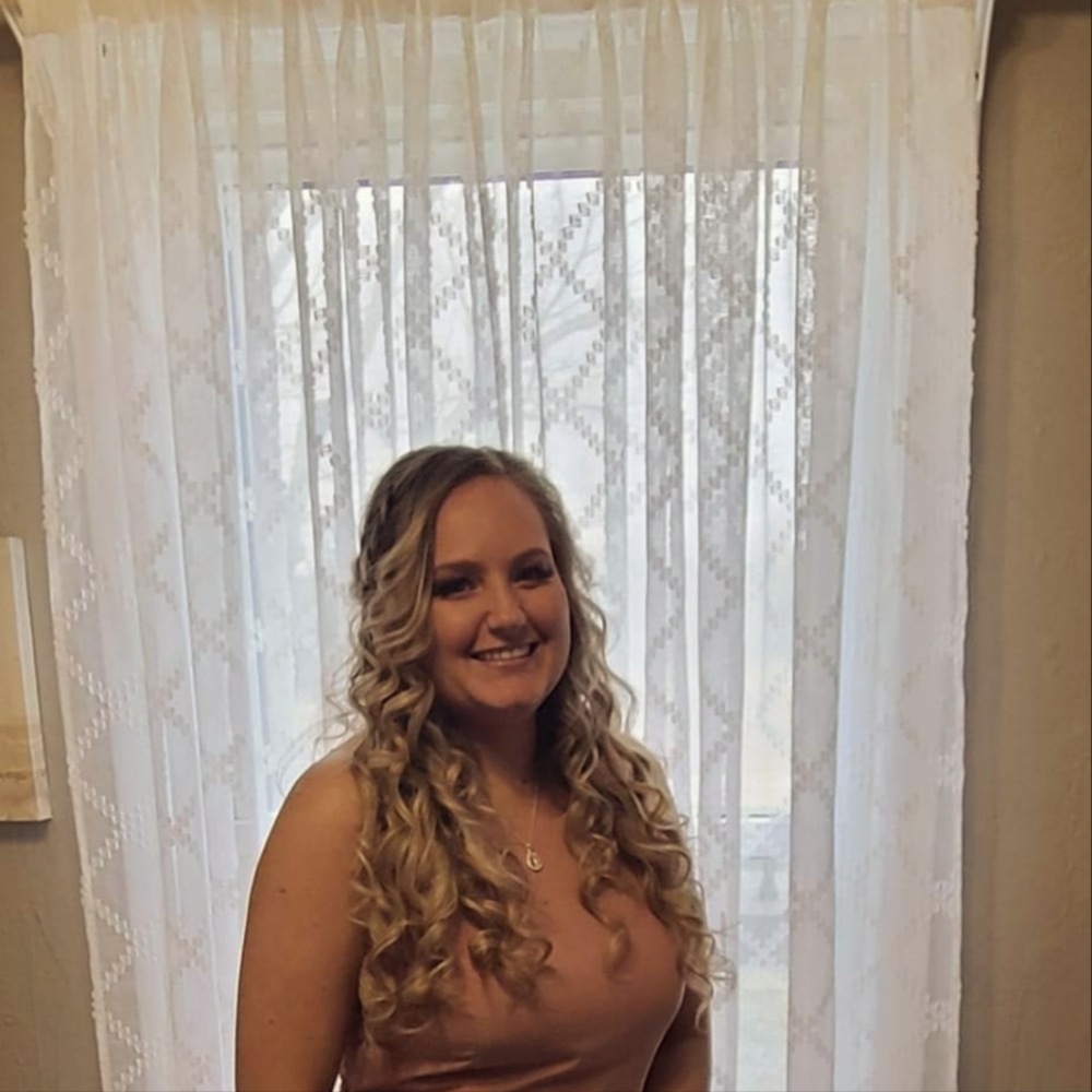 Meet your Posher, Stefanie